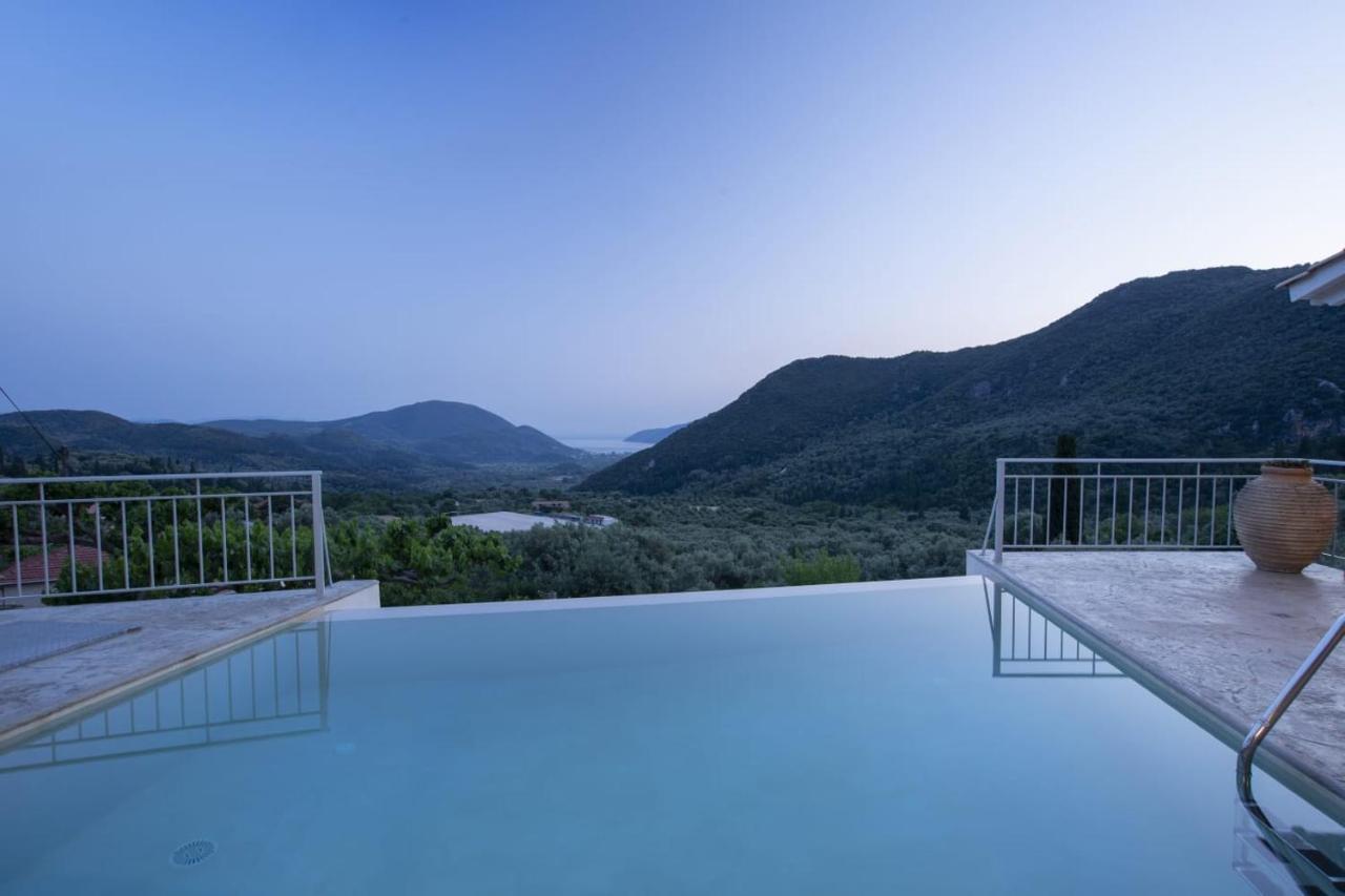 Panoutsis Villa - Sivros Lefkada Buitenkant foto
