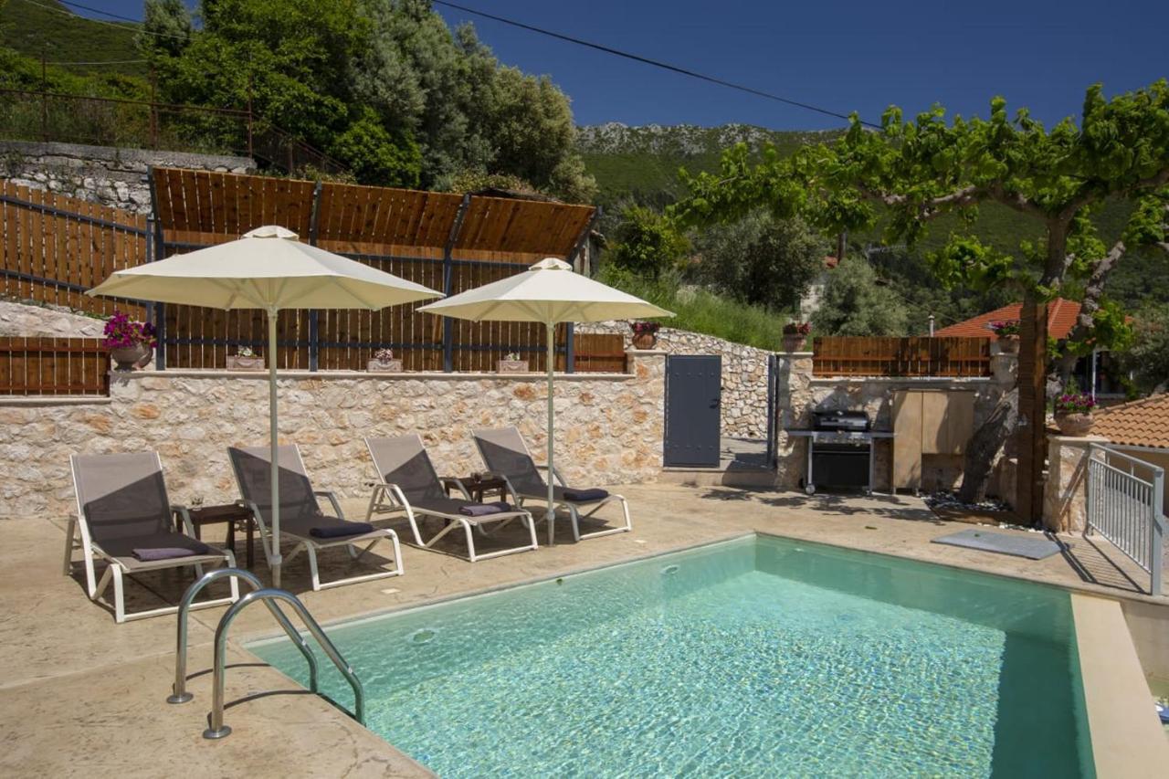Panoutsis Villa - Sivros Lefkada Buitenkant foto