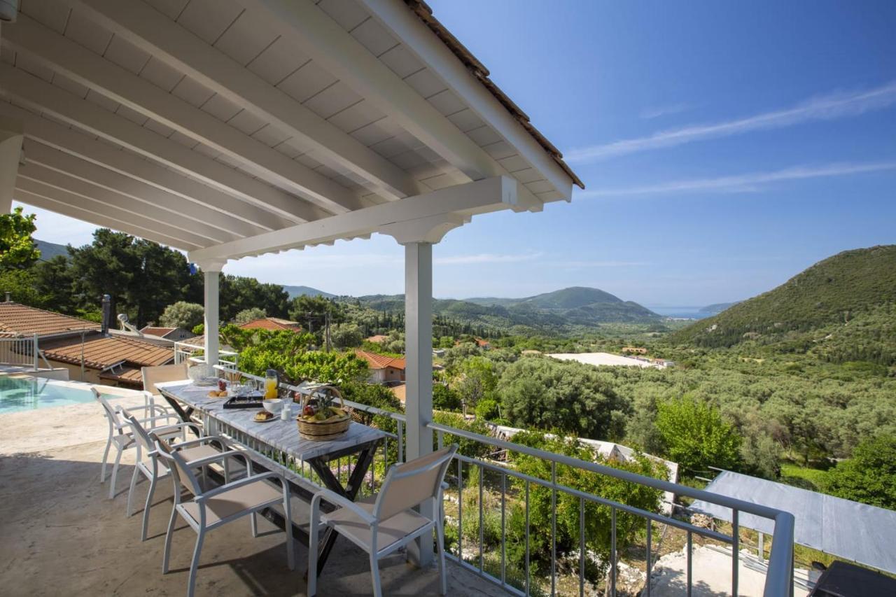 Panoutsis Villa - Sivros Lefkada Buitenkant foto